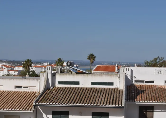 Lindamar アパート *