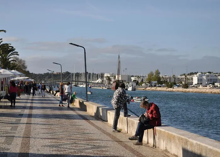 Lindamar アパート *