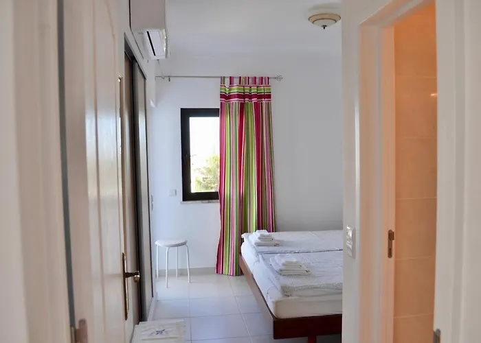 アパート Lindamar